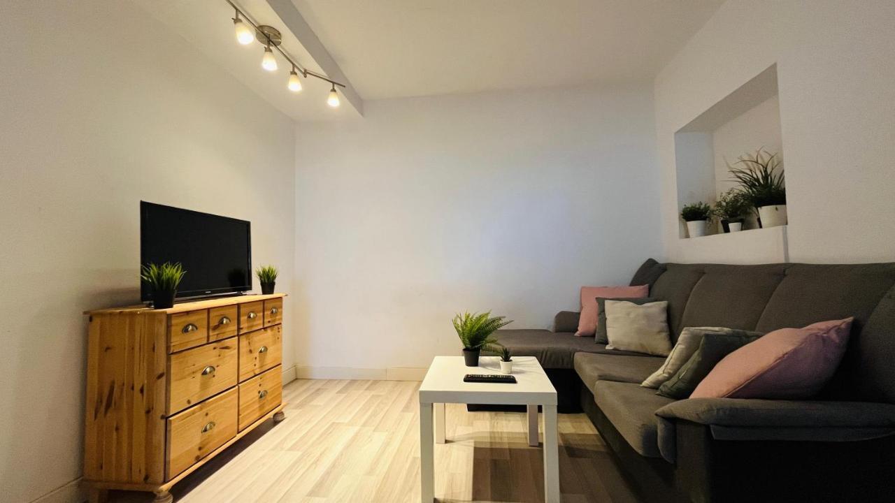Apartamento Compartido A 15 Minutos De La Playa En Séjour chez l'habitant *